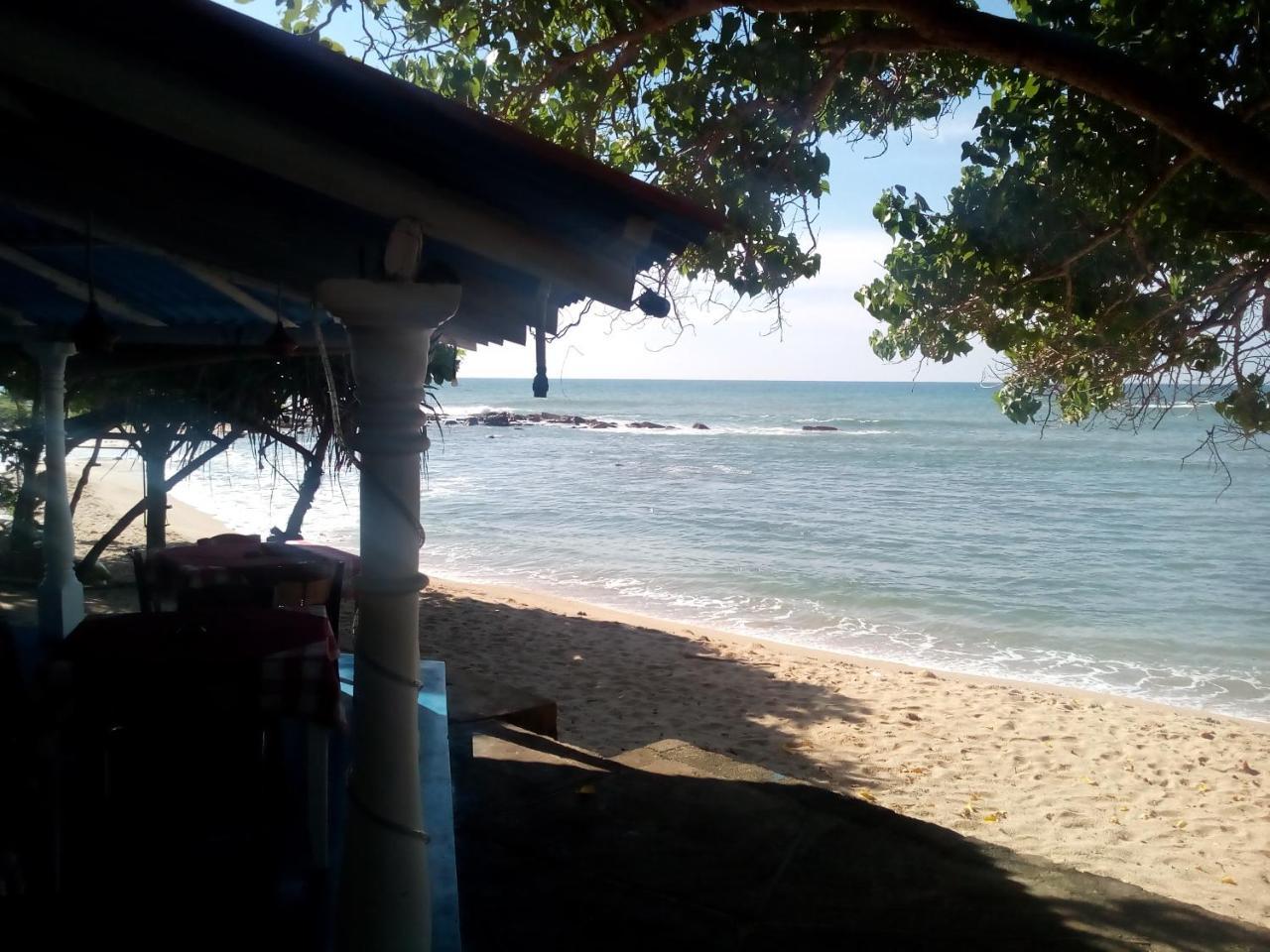 Sun Sea Guest Home Tangalle Exteriör bild